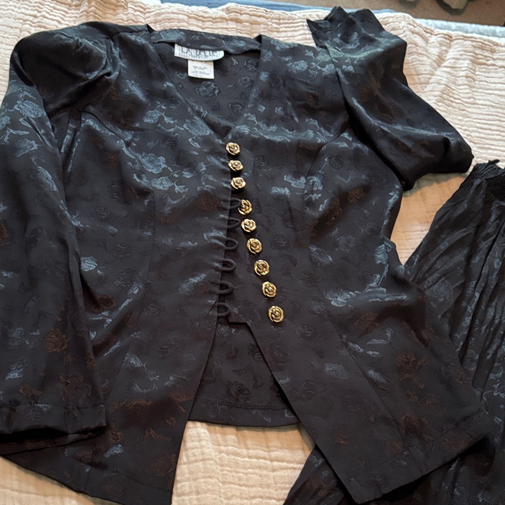 Elegant Black skirt with matching button down top. Dressy or formal occasions